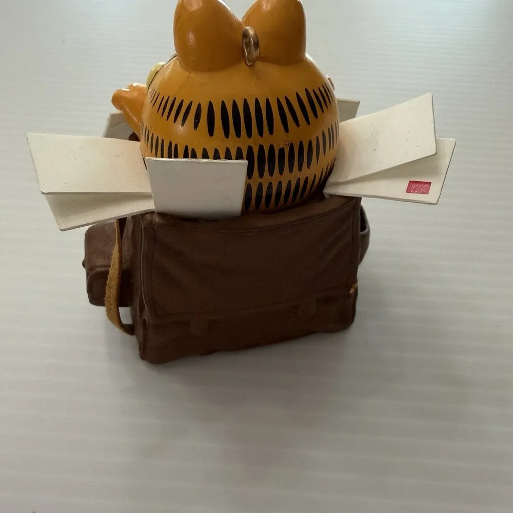 Vintage Enesco Garfield Christmas Ornament Mail Bag Cards Santa North Pole